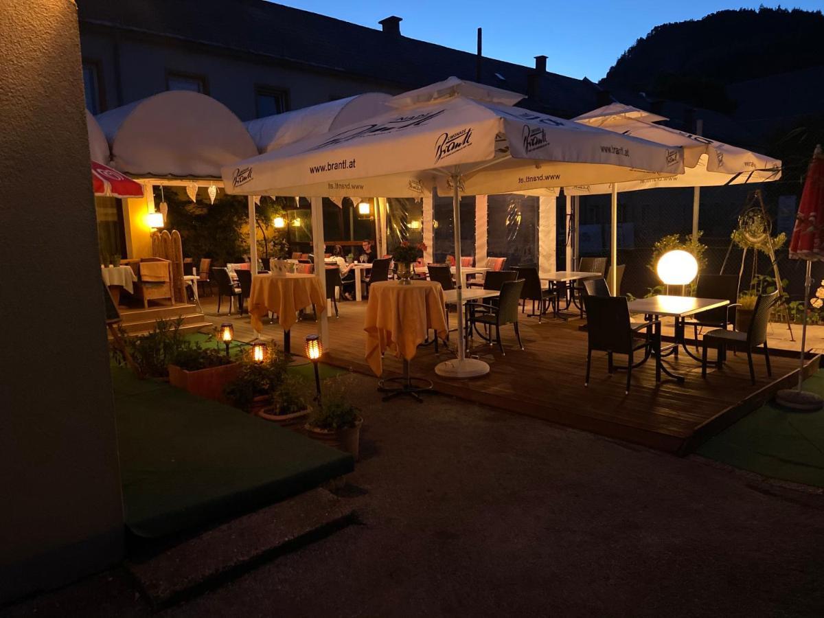 Hotel Reinisch Кёфлах Экстерьер фото